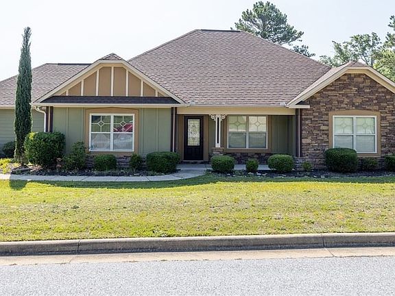 2nd image of 2 Woodchase Ct