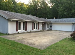 8026 Monterey Ave, Kirtland, OH