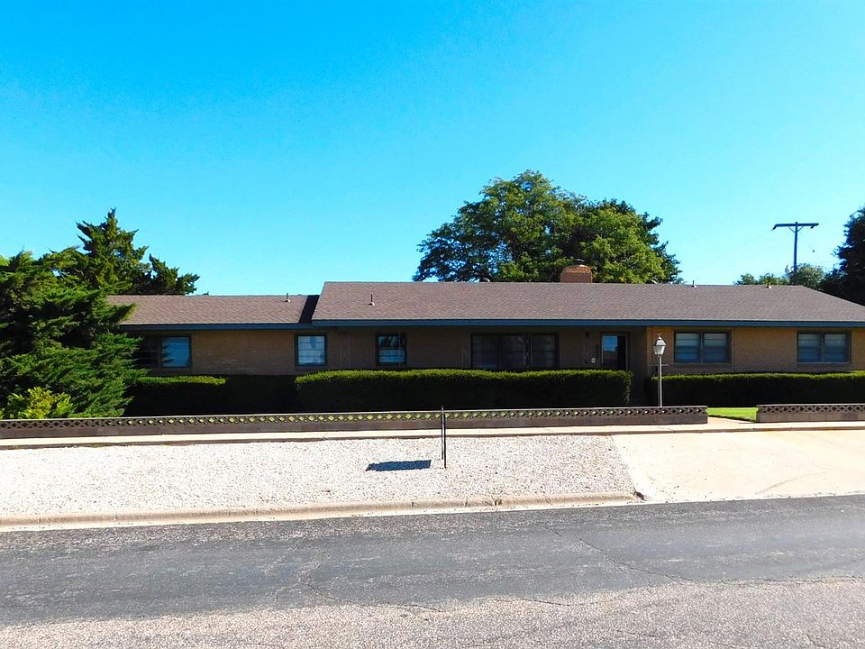1st image of 610 W Avenue J