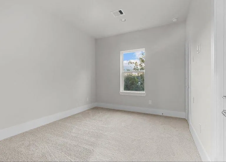 836 Fisher St #D — Photo 19