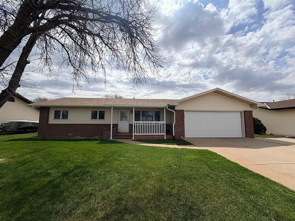 1st image of 2106 E D Street