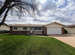 2106 E D St, North Platte, NE 69101