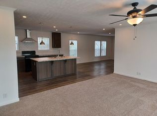 33151 Fort Rd TRAILER 22, Rockwood, MI 48173
