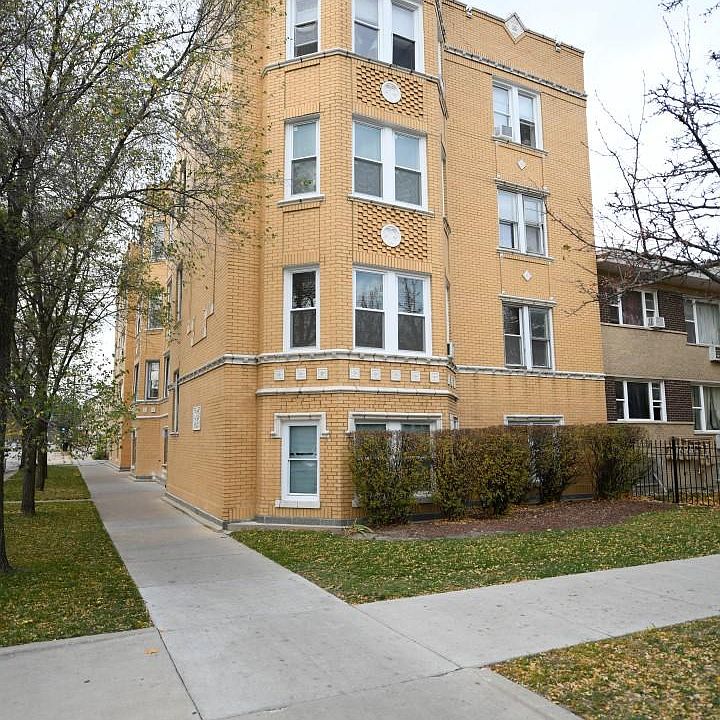 1st image of 2744 W Granville Ave #G