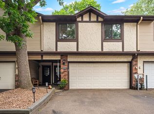 8723 Maplebrook Pkwy N, Brooklyn Park, MN 55445