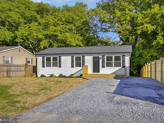2nd image of 26412 Hillendale Rd