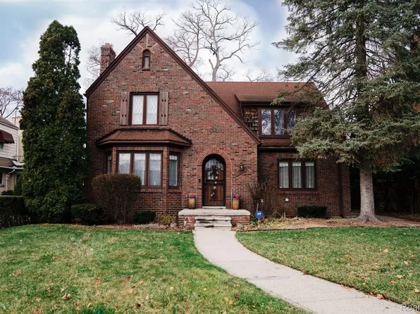 14661 Grandmont Ave, Detroit, MI 48227