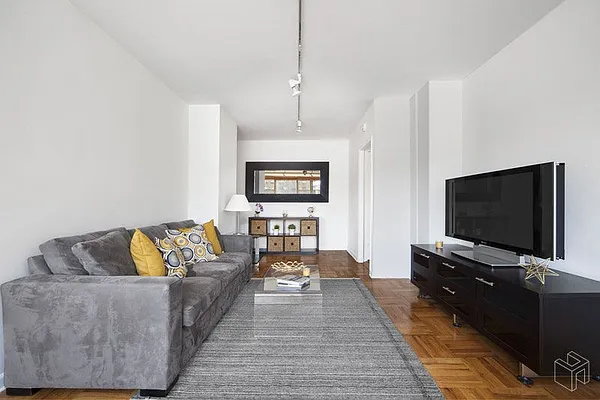 Sold by Halstead Real Estate | media 10