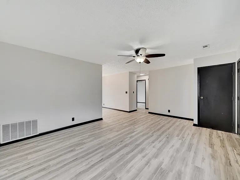 5707 Ballard Ave #5709 — Photo 5