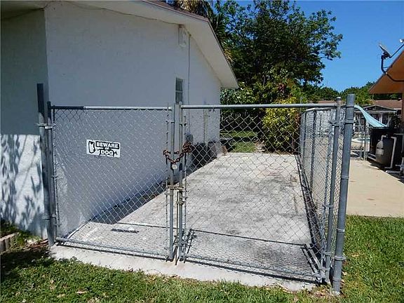 5th image of 19631 SW 87th Ave