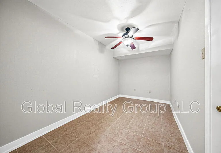 412 Cordoba Dr — Photo 21