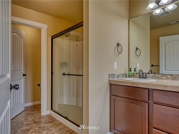 4th image of 13629 74th Avenue Ct E