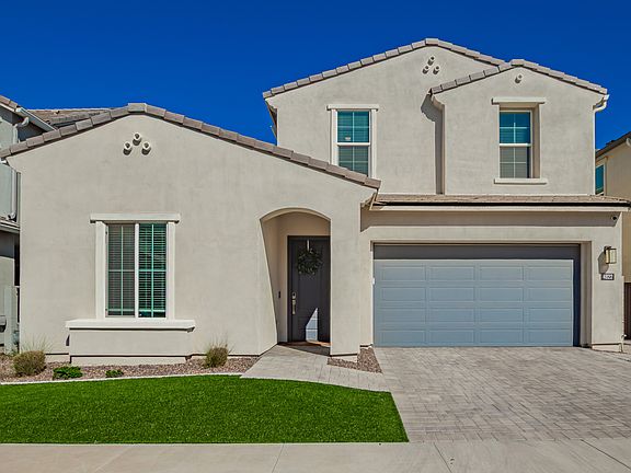 3rd image of 4822 E Shady Glen Ave