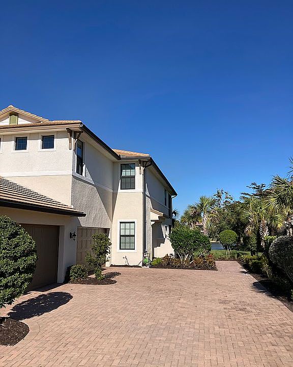 1st image of 2145 Frangipani Cir #102