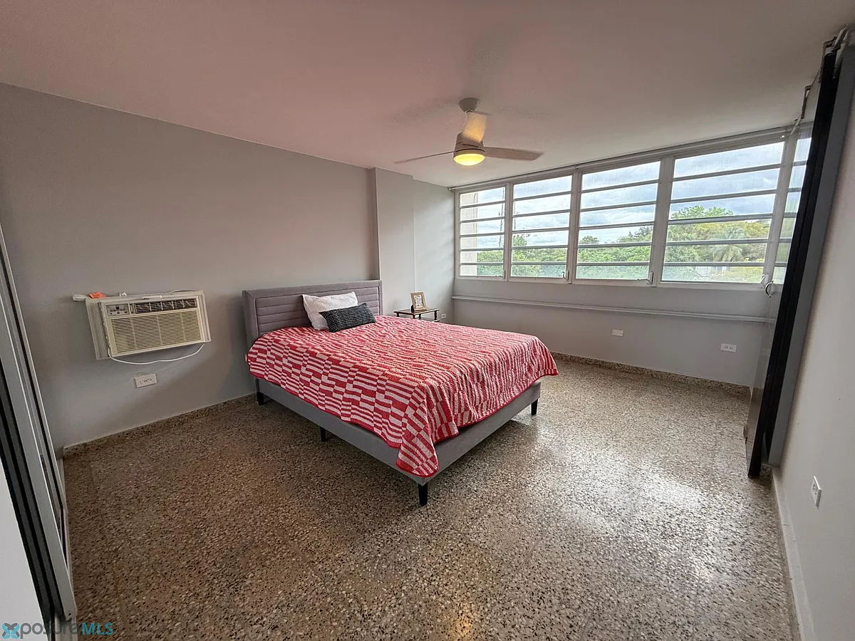 Building Photo - 5 Calle Solimar #5D