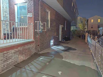 80 Broadman Parkway