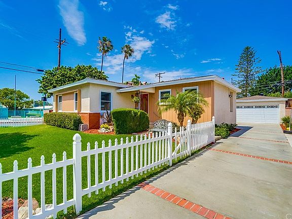 3rd image of 4831 Highgrove Ave