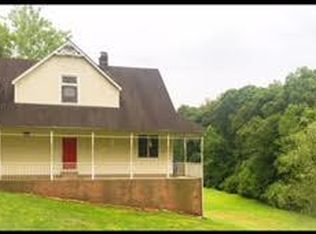 203 Hedrick Rd, Scott Depot, WV 25560