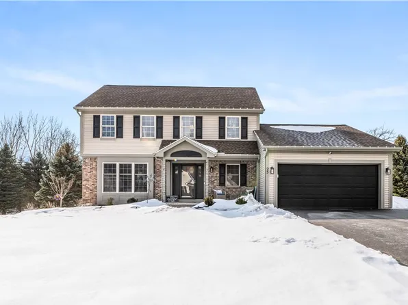 25 Sedgefield Ct, Rochester, NY 14622