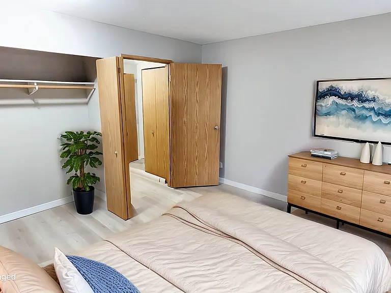 2485 Hill Tout St — Photo 8