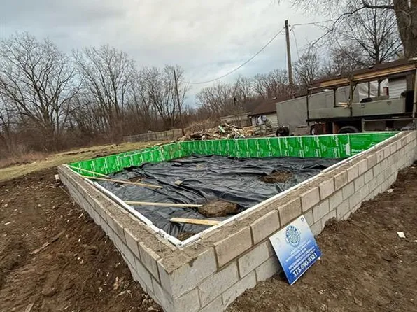 6775 Merriman Rd, Romulus, MI 48174