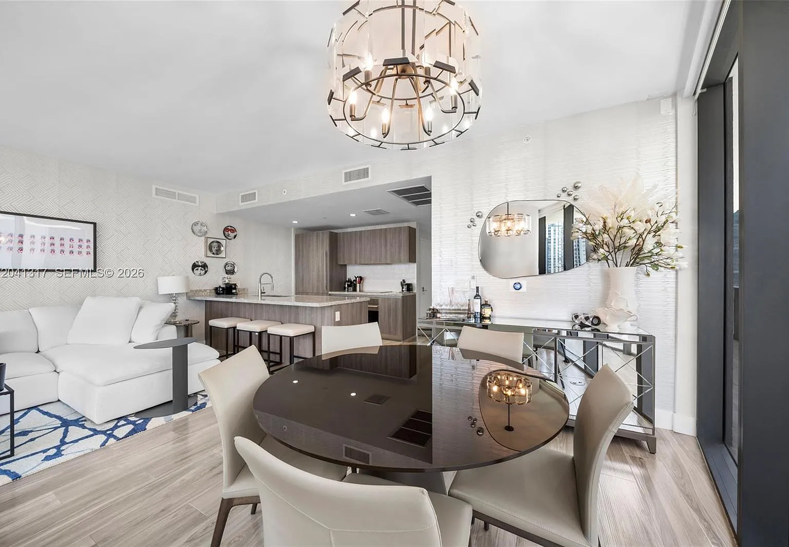 801 Sma Residences Condo — Photo 3