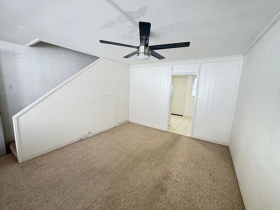 2nd image of 723 Hausten St #102