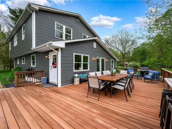 145 Robinson Pl, Karns City, PA 16041