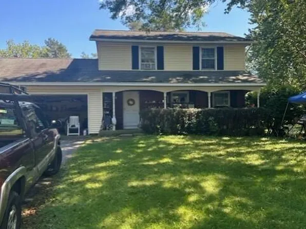 32 The Crossway, Delmar, NY 12054