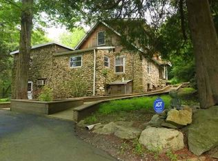 41 Brandt Rd, Hillburn, NY 10931