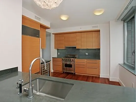 Rented by Corcoran | media 37