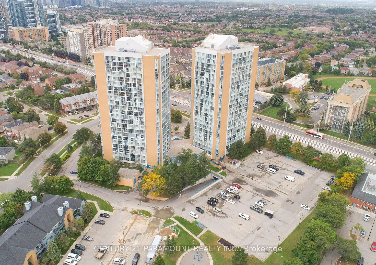 2 bed, $2,850 — Photo 1