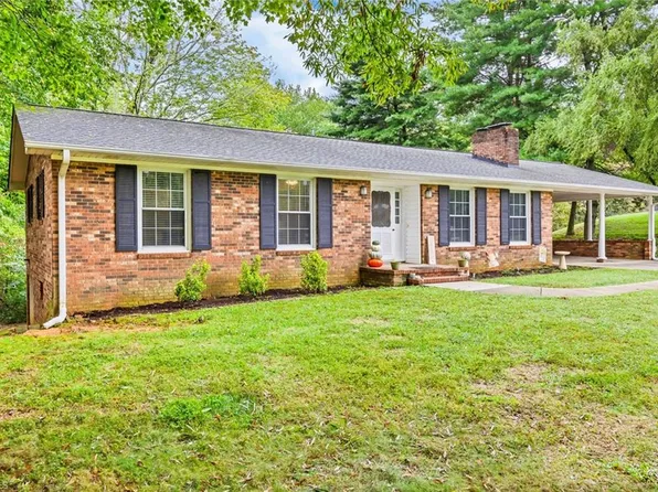 1471 Pleasant View Church Rd, Danbury, NC 27016
