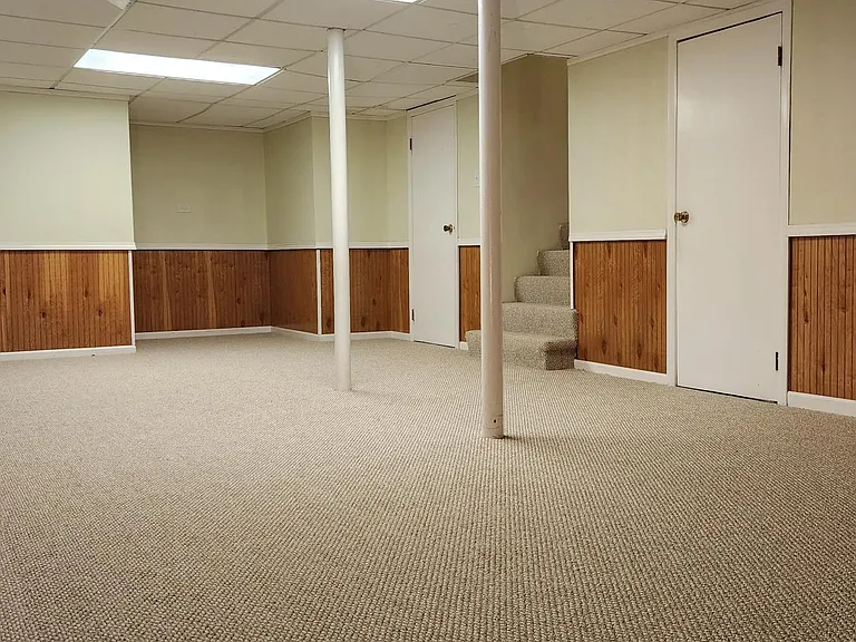 1188 Leicester Ct — Photo 16