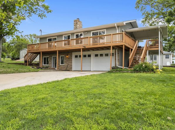 106 S Lakeshore Drive, Blue Eye, MO 65611