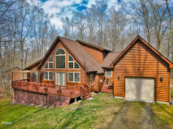 161 Lake Rd, Lake Ariel, PA 18436