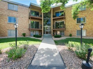 9143 Olson Memorial Hwy, Minneapolis, MN 55427