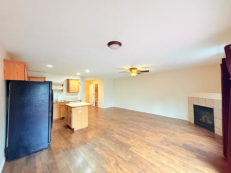 6018 NE 33rd Cir — Photo 13