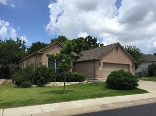 307 S Broadway St, Fredericksburg, TX 78624