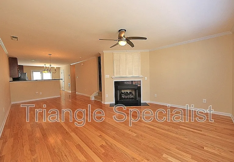 9811 Cicero Dr — Photo 10
