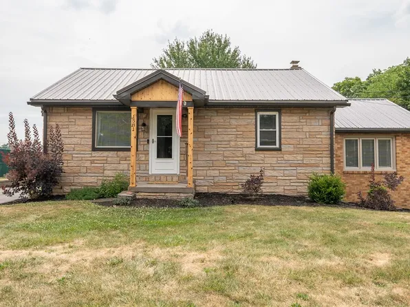 1581 Longview Dr, Latrobe, PA 15650