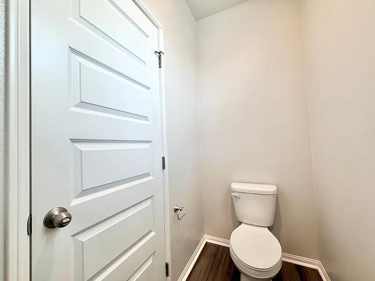 40617 Birchfield Dr — Photo 15