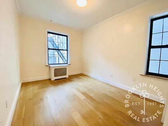 3rd image of 63 Montague St APT 3R