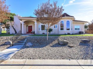 160 Freds Way, Hollister, CA 95023
