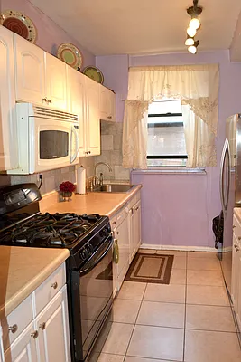 Sold by Battery Park Realty | media 17