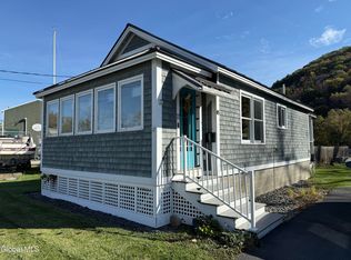 11 Main St, Whitehall, NY 12887