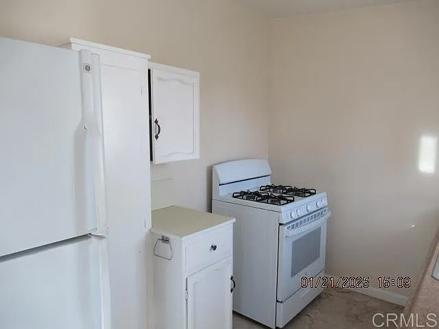 580 Glover Ave #C — Photo 5
