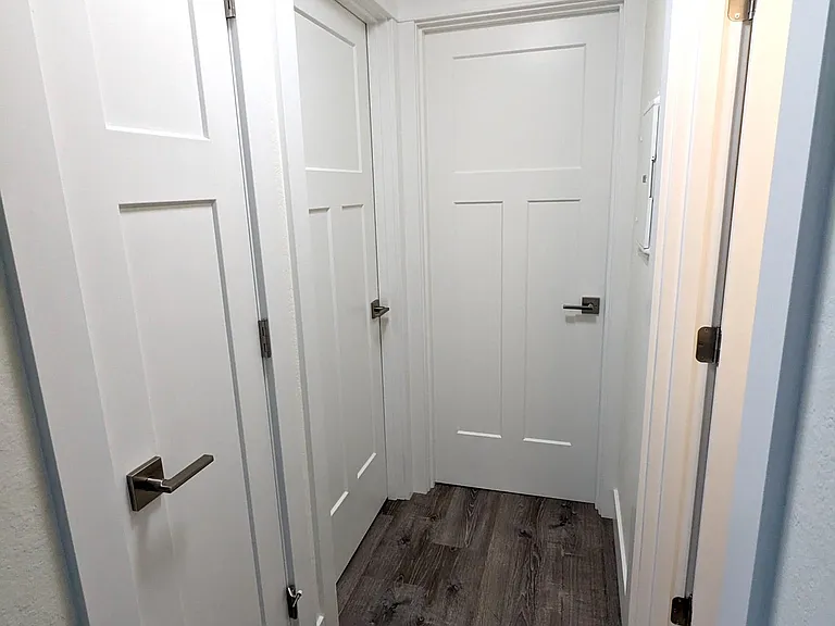 215 SW Kalmia St #D — Photo 23