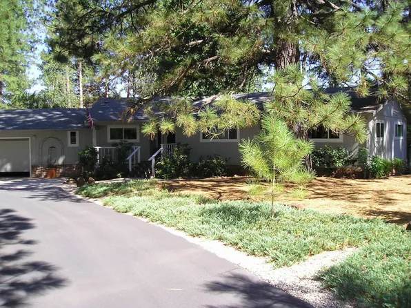 15967 Fairway Glen Pl, Grass Valley, CA 95949