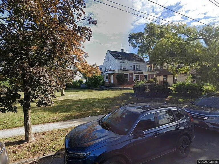 2 bed, $1,950 — Photo 1